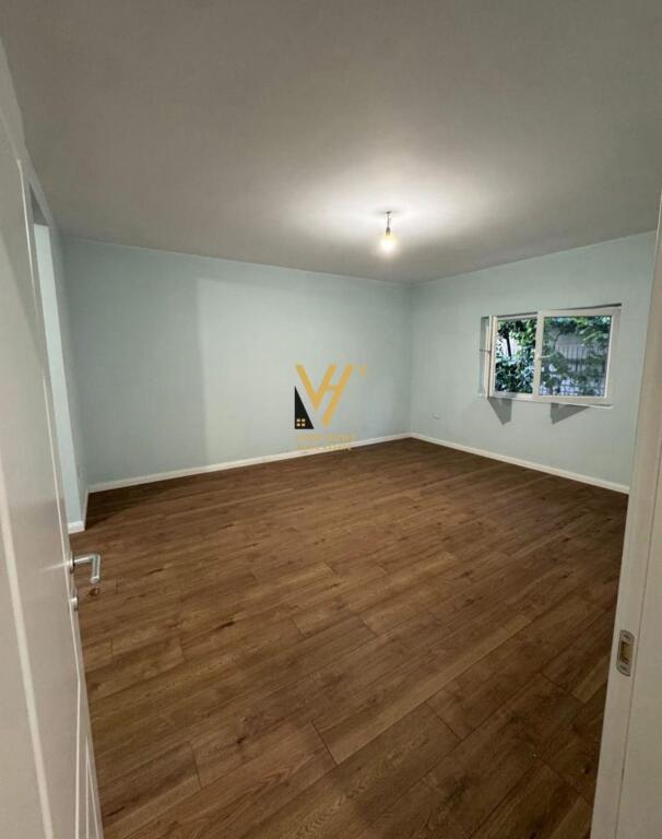 JEPET VILE TRE KATESHE ME QERA NE KOMBINAT 110.000 LEKE