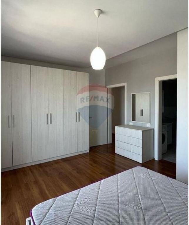 Apartament i mobiluar - Për Qira - Astir (530171038-1516)