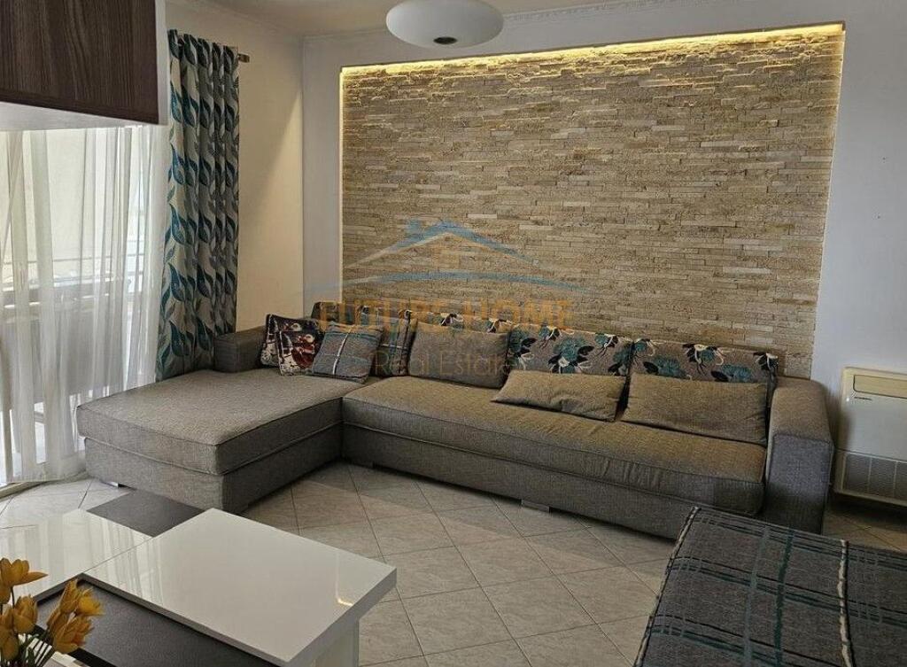 SHITET,APARTAMENT 2+1,NE FRESK, Tirane