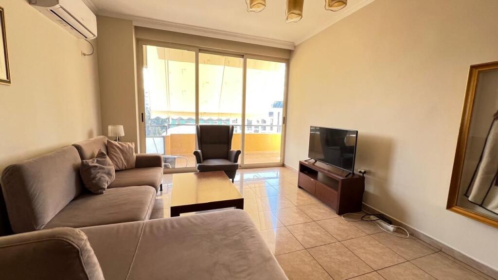 2+1 Apartment for rent near the Artistic High School!