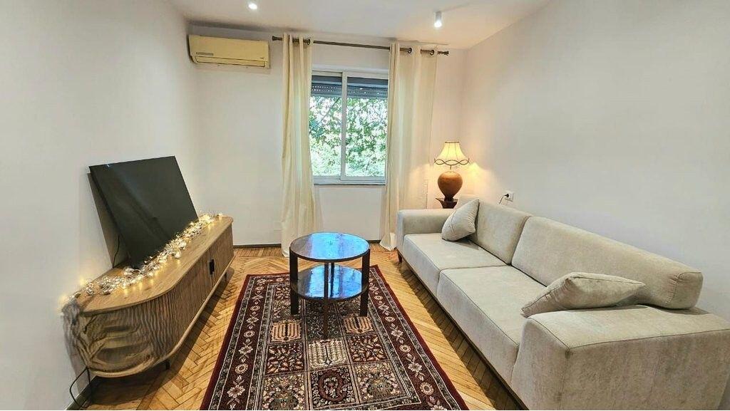 Apartament 1+1 prane Qendres se Tiranes! 650 € /Muaj