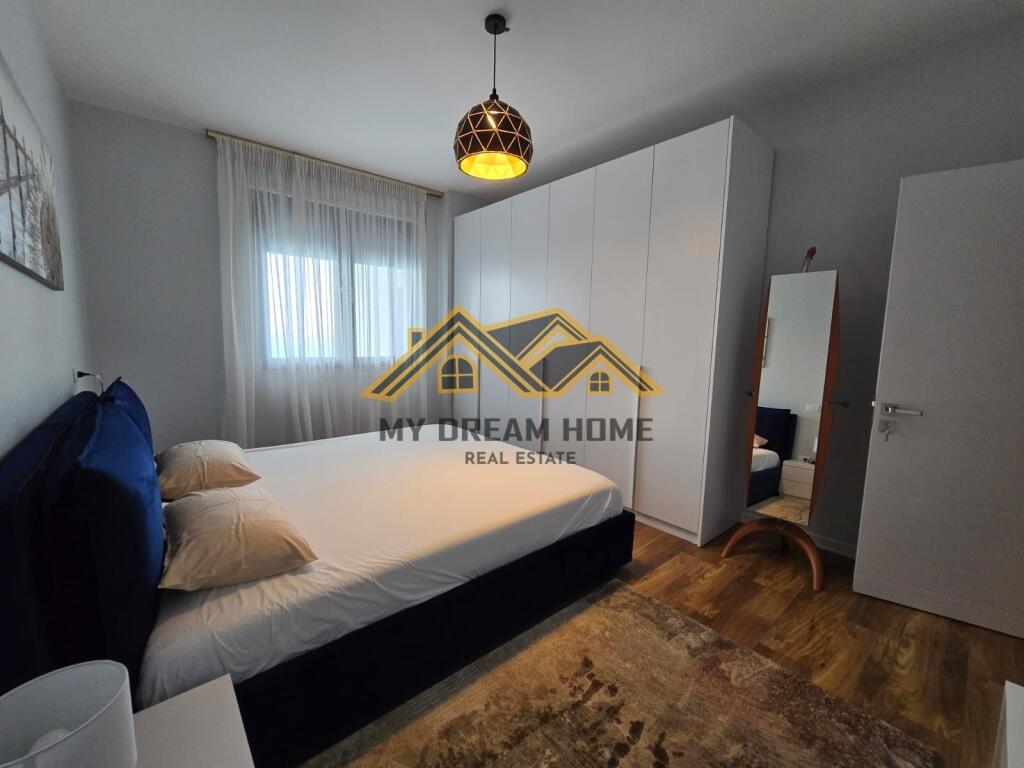Apartament Lux per qira tek 27-katëshi në Vollga, Durrës