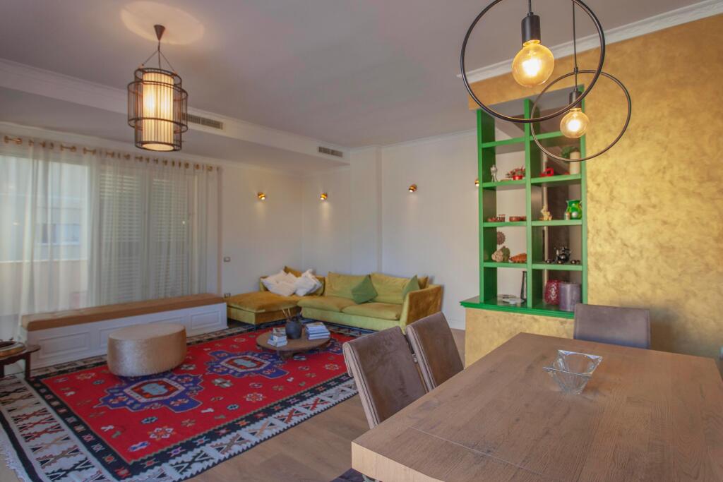 Kopshti Zoologjik, Apartament per Qira!