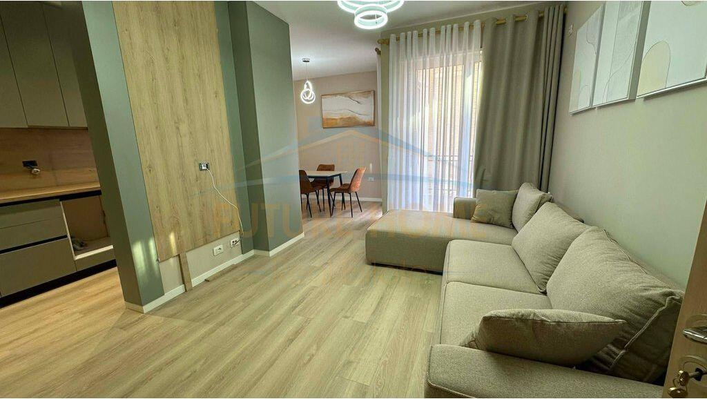 Shitet , Apartament 2+1 Unaza e Re ,Tirane