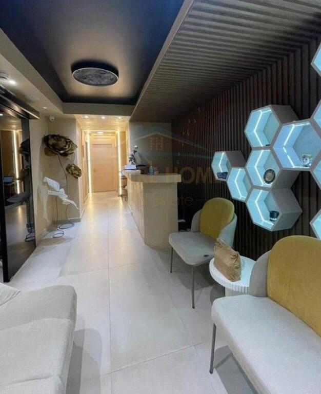 Shitje, Ambient Biznesi, Rruga e Durrësit, Tiranë