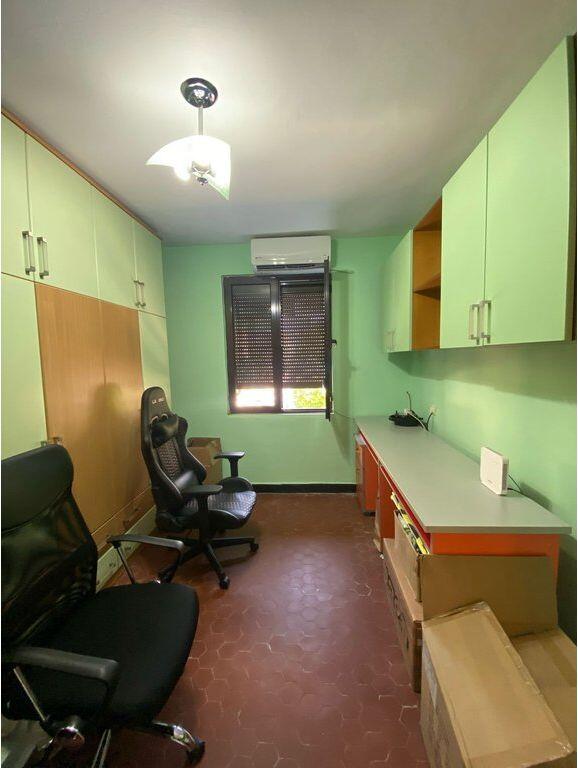 Affitto, Appartamento 2+1, Myslym Shyri, Tirana.