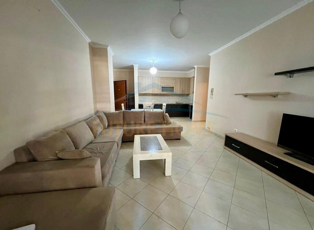 Shitet, Apartament 2+1+2+Post Parkimi, Don Bosko, Tiranë