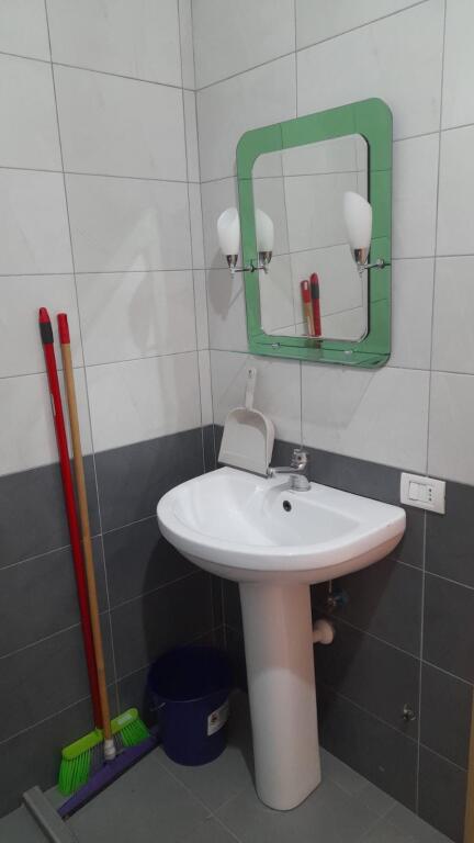 Apartament 1+1 me qera perballe tek Amerikan 3