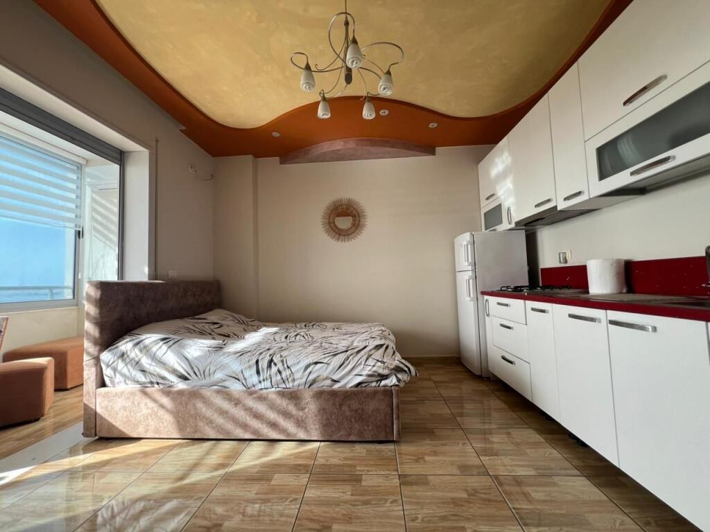 Garsonierë me qira – Plazh Rrota e Kuqe,  Pamje Deti