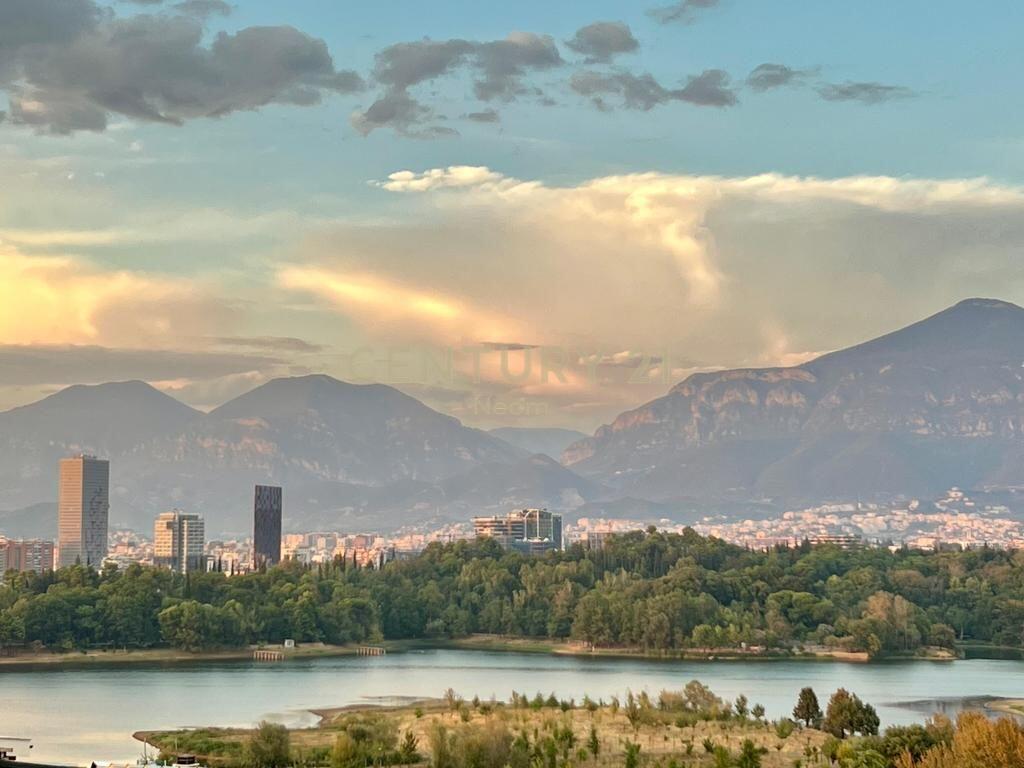 AFFITTO, ATTICO 4+1+2 con 2 POSTI AUTO &amp; VISTA FANTASTICA ‼️