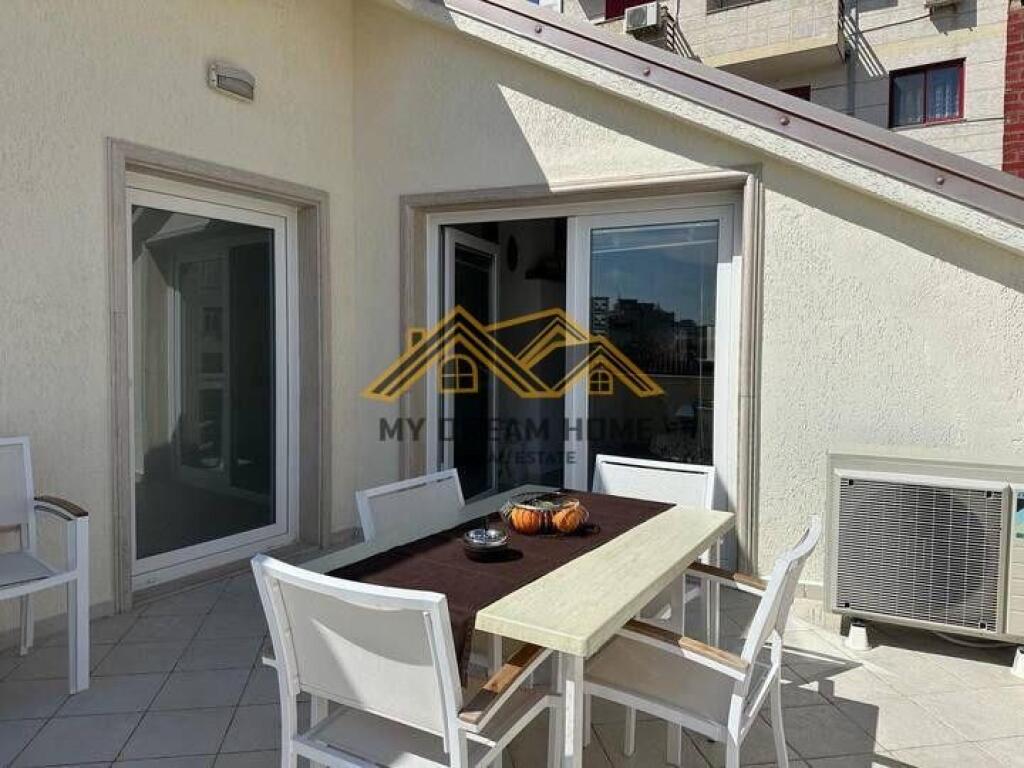 SHITET VILE 4 KATESHE NE QENDER TE DURRESIT PRANE GJYKATES !