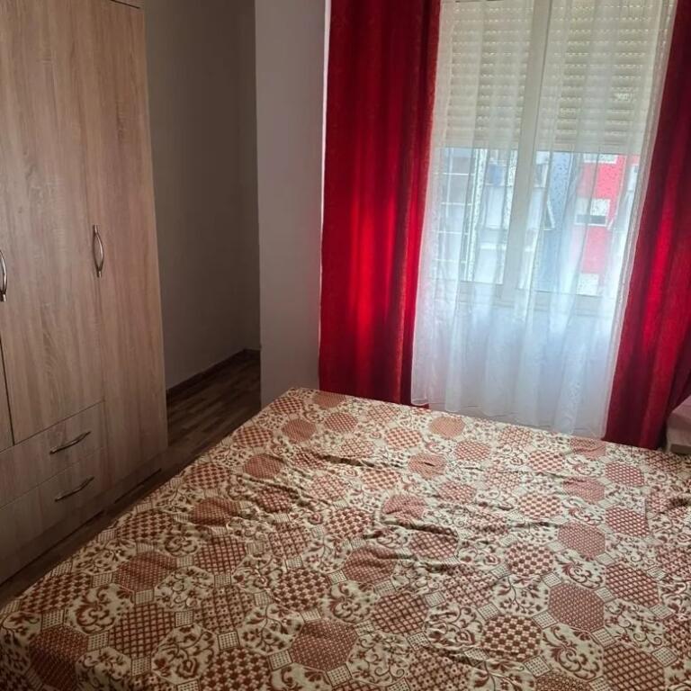 Qera , Apartament 1+1, Yzberisht, 500  euro/muaj