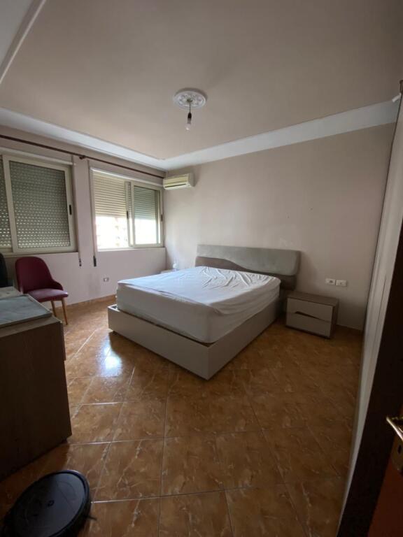 APARTAMENT NE SHITJE 2+1 NE YZBERISHT