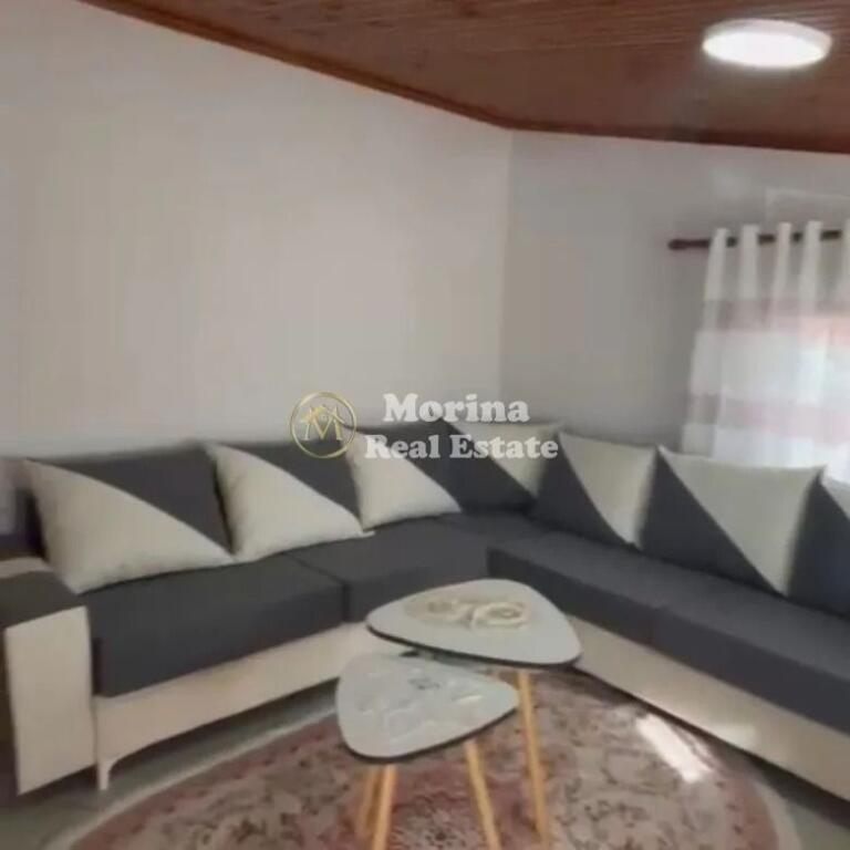 Qera, Apartament 2+1, Laprake, 400 euro/muaj