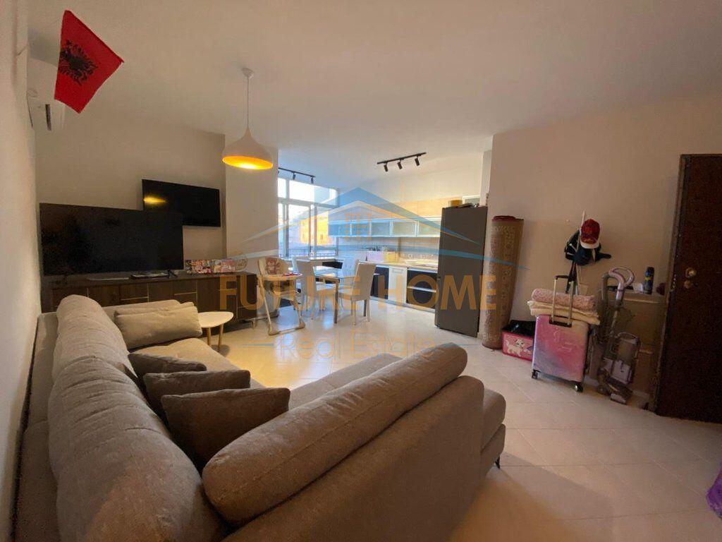 Qira, Apartament 2+1+2, Rruga Marko Bocari