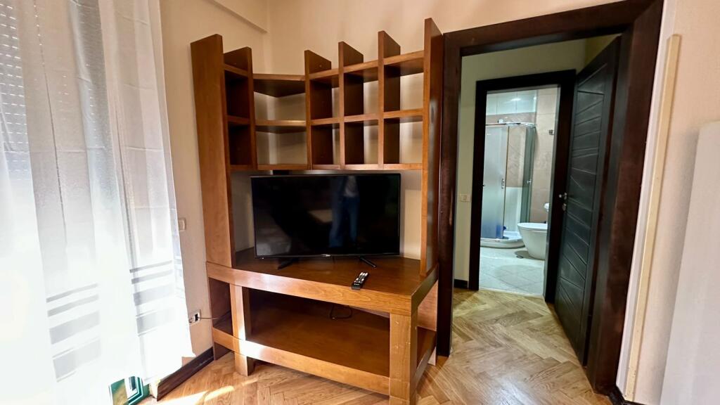 Apartament 1+1 Pazari I Ri
