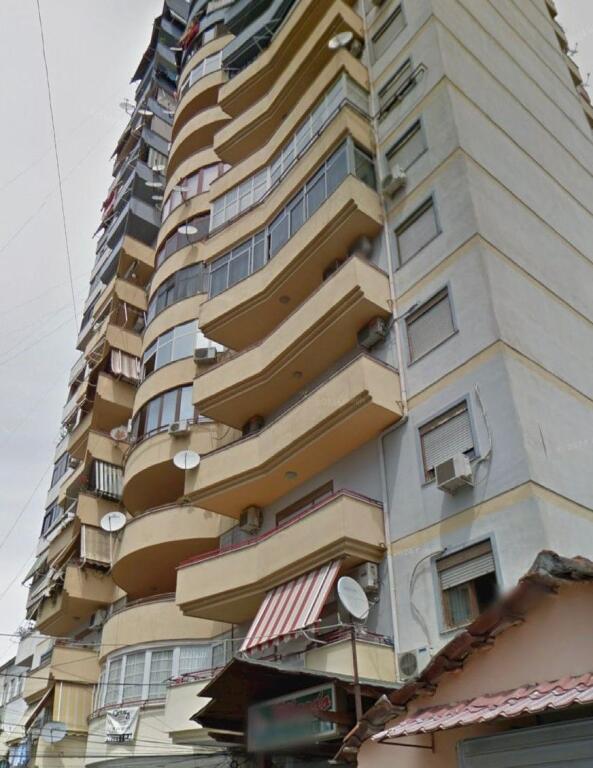 🏢 SHITEN 2 APARTAMENTE – NË 9-KATËSHET, QENDËR TIRANE
