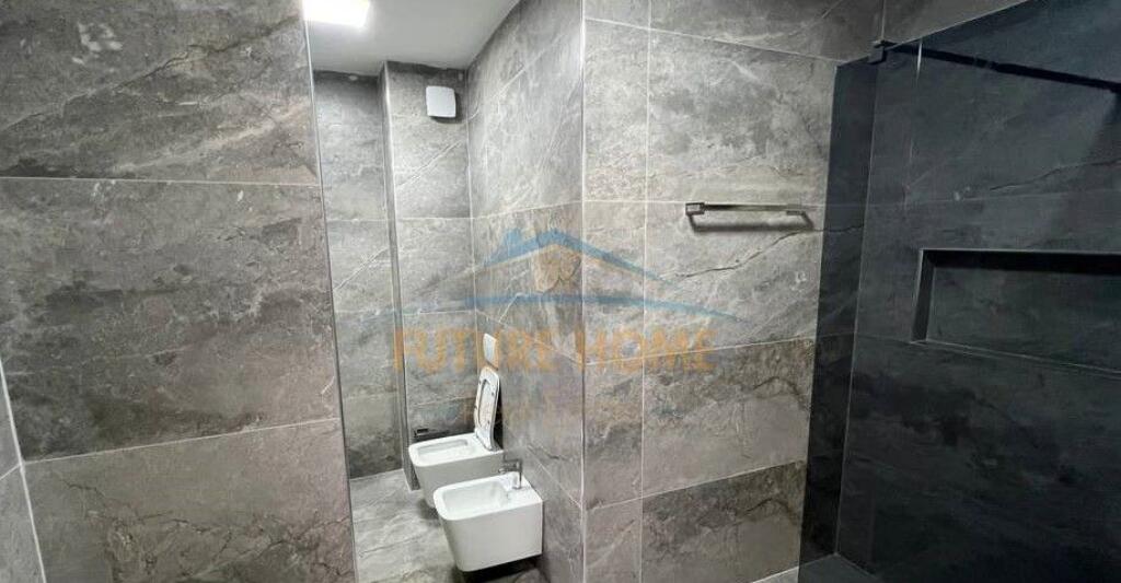 Affitto, Appartamento 2+1, Zogu i Zi, Tirana.