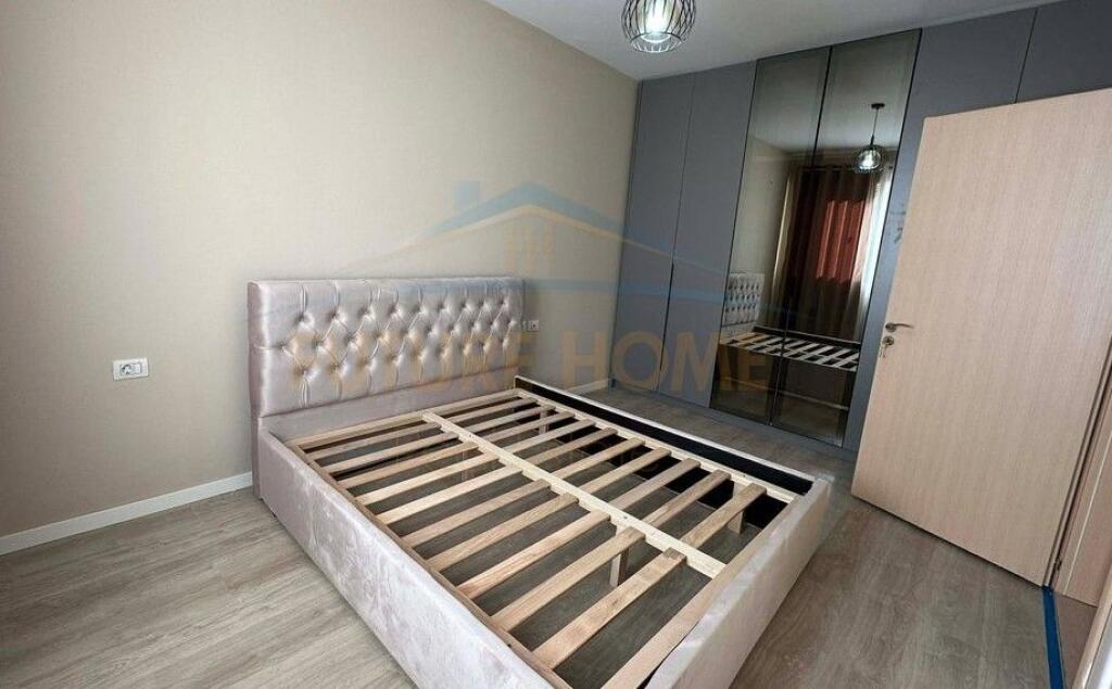 Shitet , Apartament 2+1 Unaza e Re ,Tirane