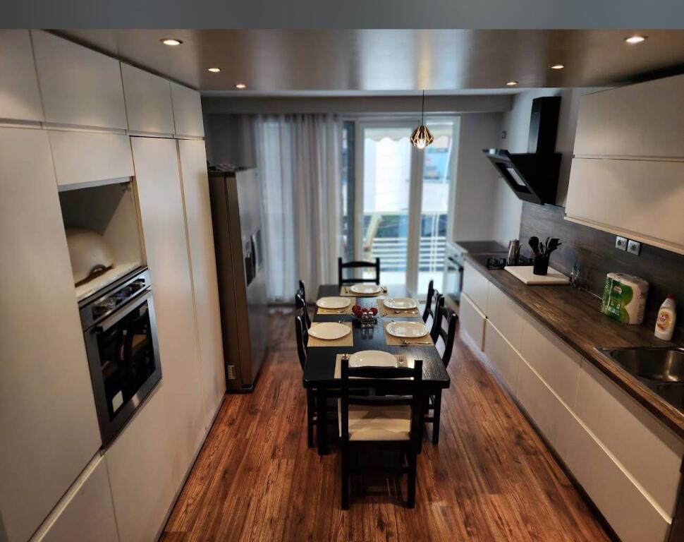 Apartament me qira – Rruga “Margarita Tutulani”