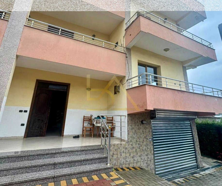 Shitet Vila – Vorë, Tiranë