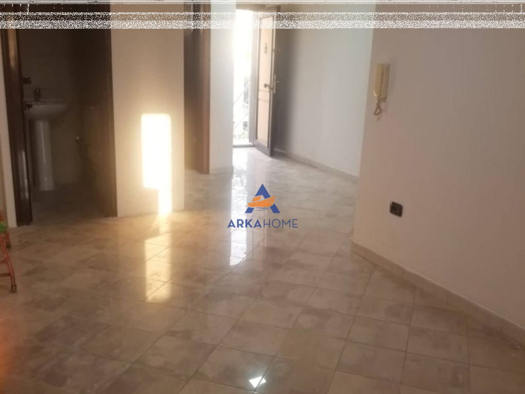 JEPET ME QERA APARTAMENT 3+1+BALLKON "QYTET STUDENTI" 600 EURO