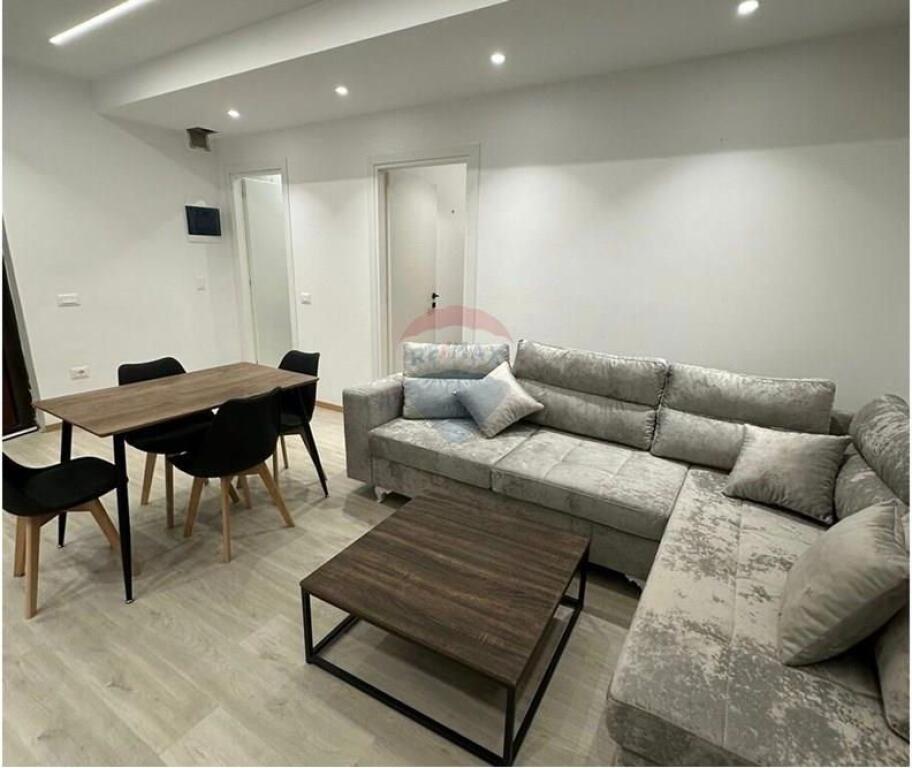 Appartamento in affitto Zogu i Zi 1+1