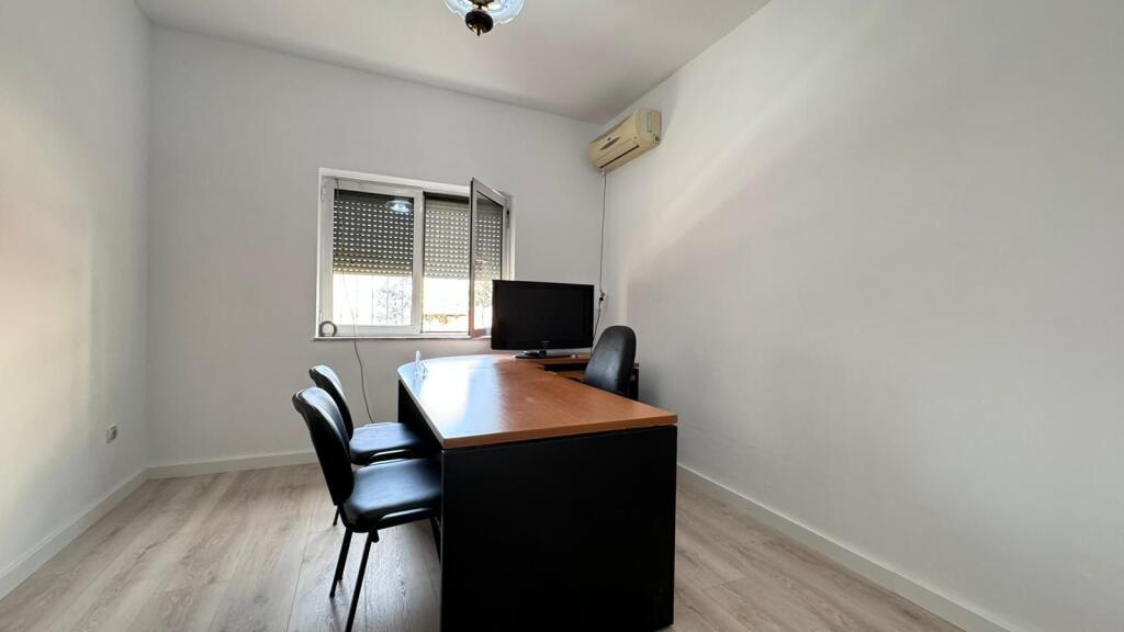 3+1 apartment for rent on Bardhyl Street!