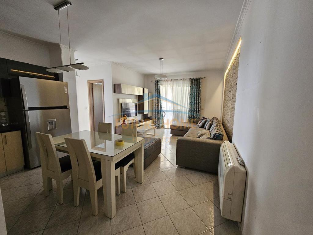 SHITET,APARTAMENT 2+1,NE FRESK, Tirane