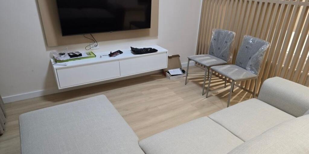 Garsoniere me qera pas amerikan 2