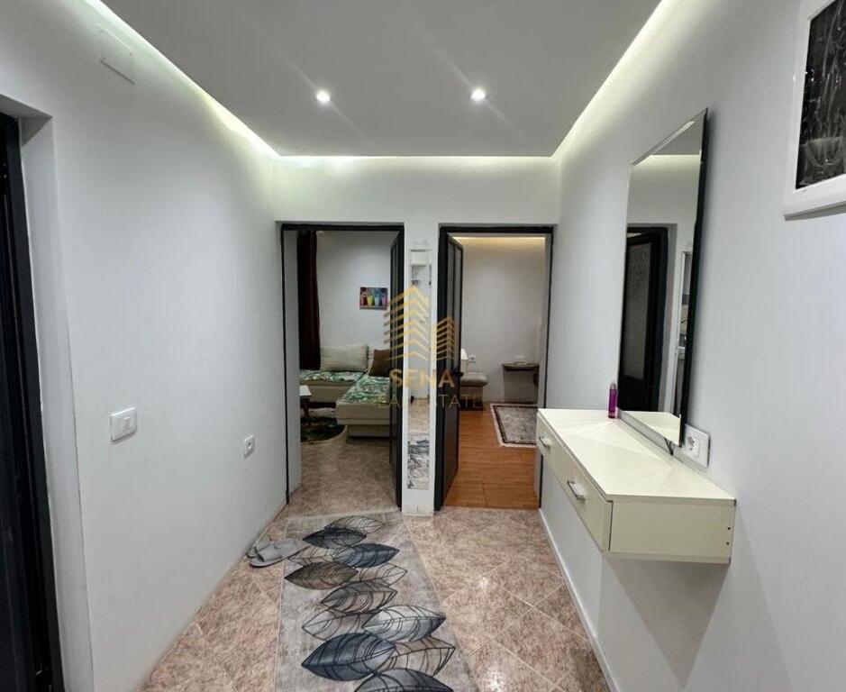 Qira, Apartament, 1+1, Ish Resotorant Durresi, 450 Euro/muaj- Per periudhe 6 Mujore