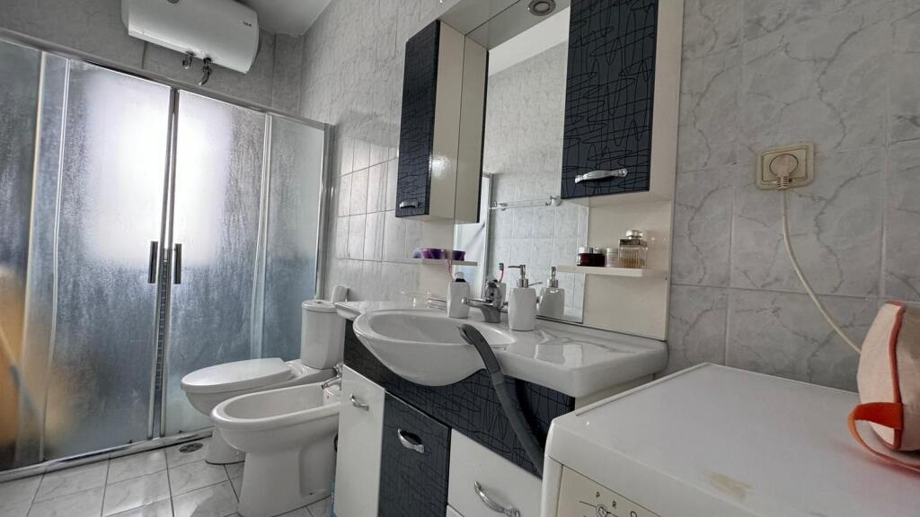 3+1 apartment for rent on Bardhyl Street!