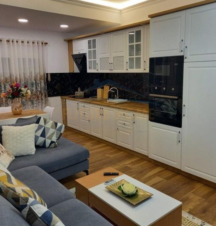 Qera, Apartament 1+1, Stadiumi Dinamo