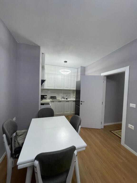 Kodra e Diellit - Jepet me Qera