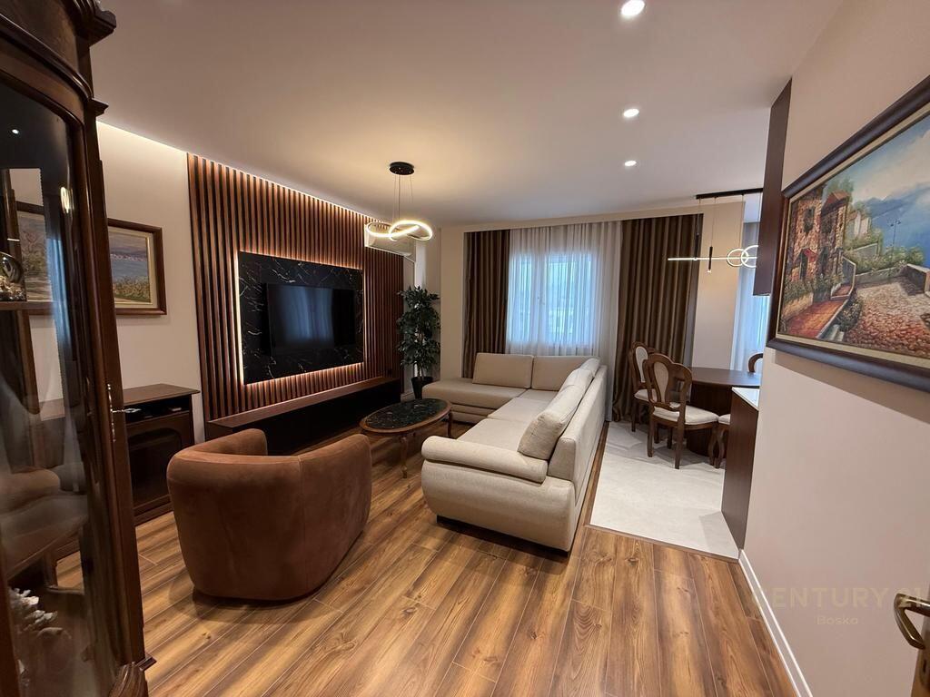 Luxury apartment 2+1+2 for rent at Mine Peza Street