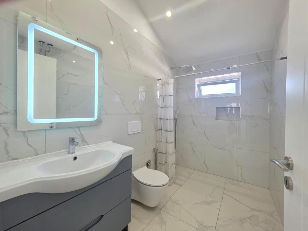 For Rent: Apartment 2+1 (+ Super Veranda &amp; 1 Parking Spot ✨️) Shkoze Roundabout📍 (3 min from the roundabout🔥)  500€/month