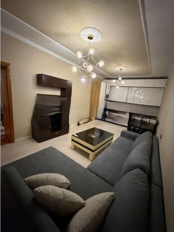 PIANO VILLA IN AFFITTO A VASIL SHANTO 700 € /Mese