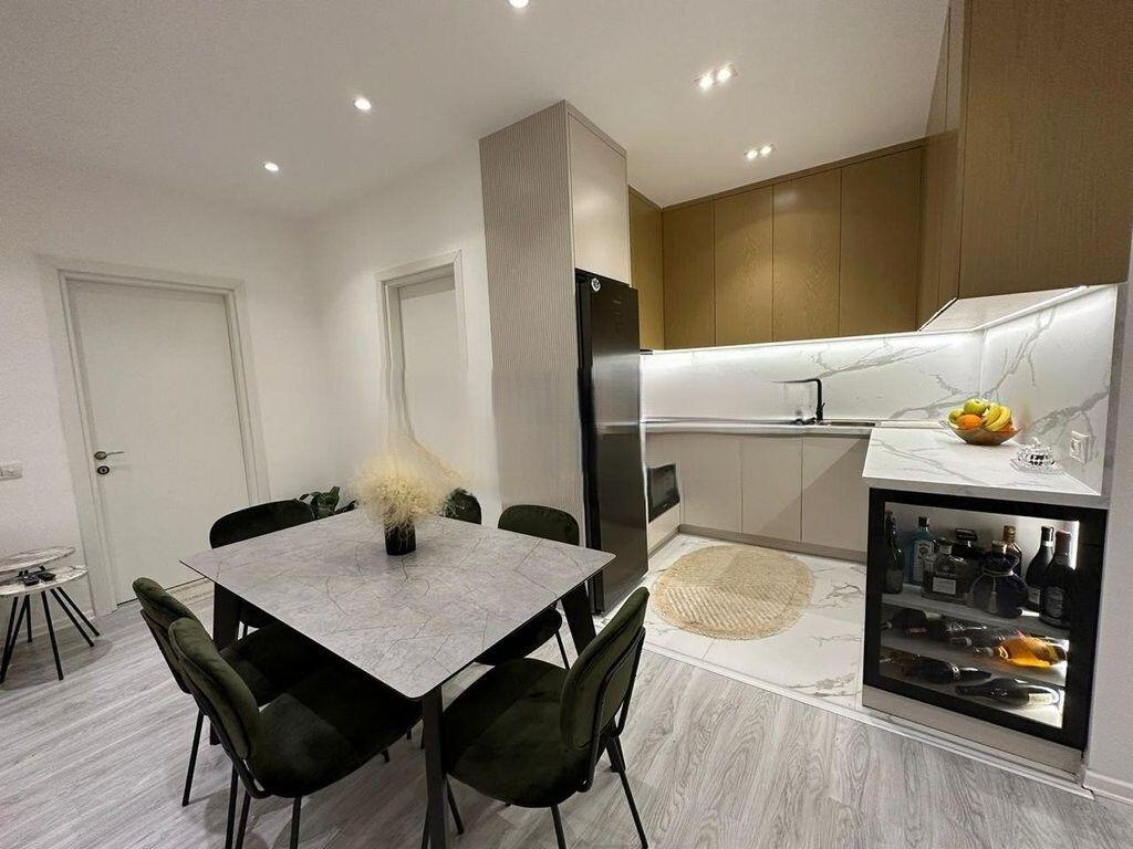 AFFITTIAMO APPARTAMENTO 2+1+2 VICINO A SELVIS! 850 € /Mese