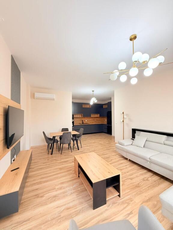 Affittasi: Appartamento Moderno 2+1 a Tirana  Via Bardhyl