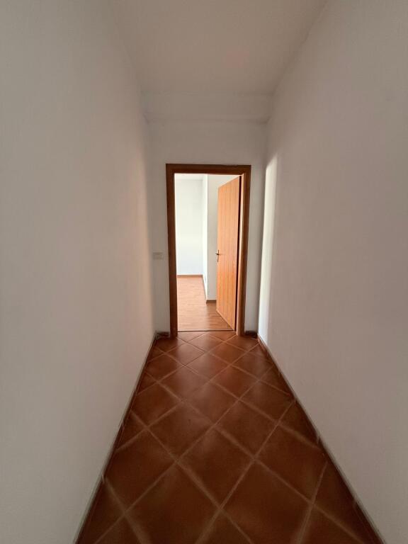 APARTAMENT 2+1 PER SHITJE TEK MBIKALIMI KRISTALIT
