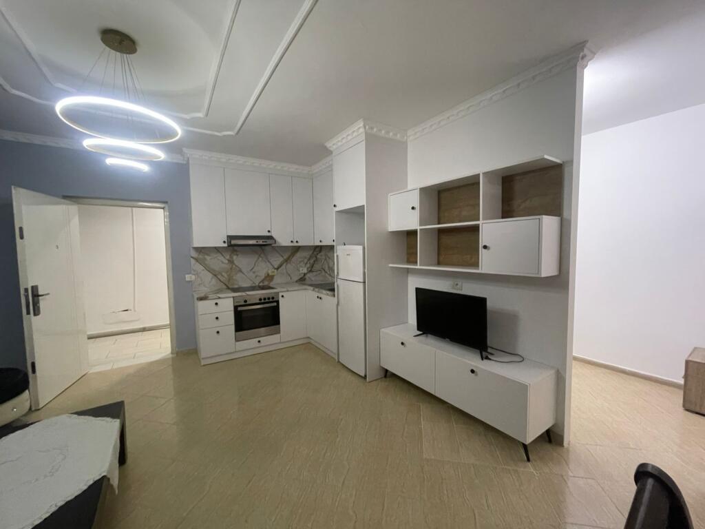 🏡 APARTAMENT ME QERA  1+1 PLAZH