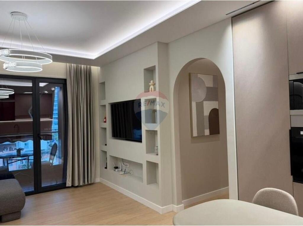 3+1+2 Modern - Rruga e Kosovareve