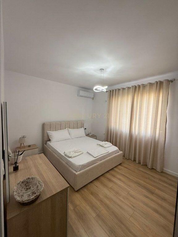 Apartament per qira 1+1 Prane sheshit skenderbe,qender tiranes