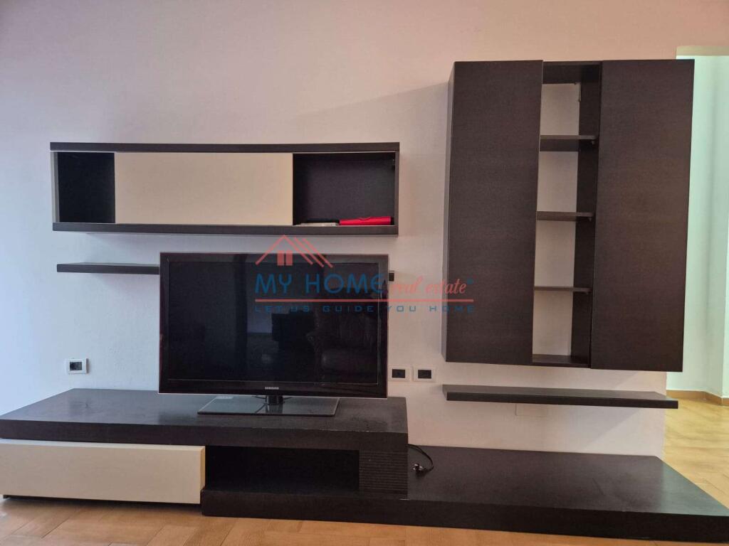 Appartamento 2+1 in Affitto in Via Him Kolli Tirana