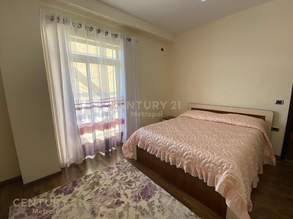 Apartament 2+1+2 për Qira