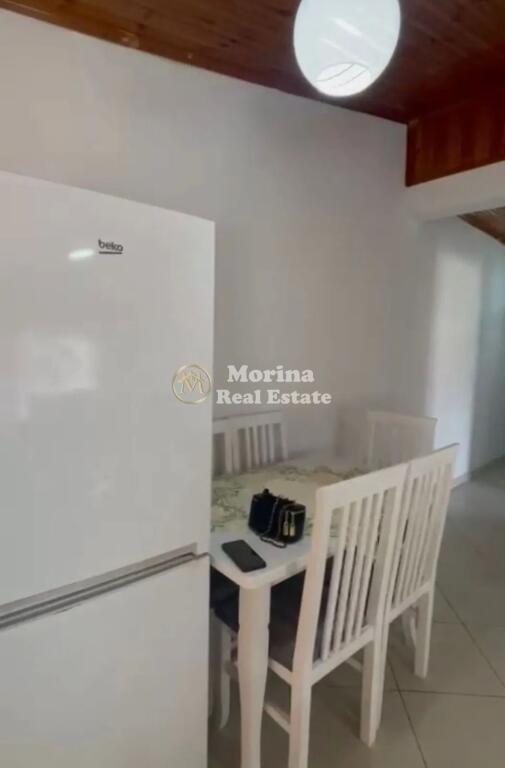 Qera, Apartament 2+1, Laprake, 400 euro/muaj