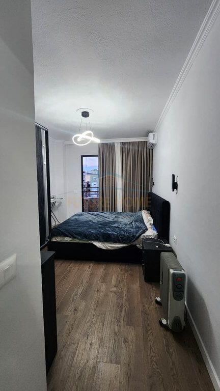 Qera, Apartament 1+1 , Sheshi Wilson, Tirane