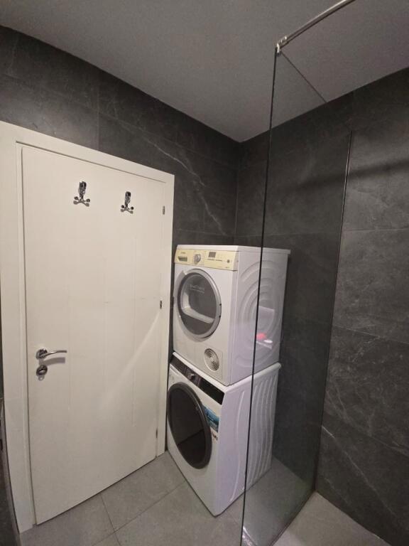 NO AGENCY - FOR RENT 2+1+2 At CABEJ Apartments Above KMY + 2 parking spaces