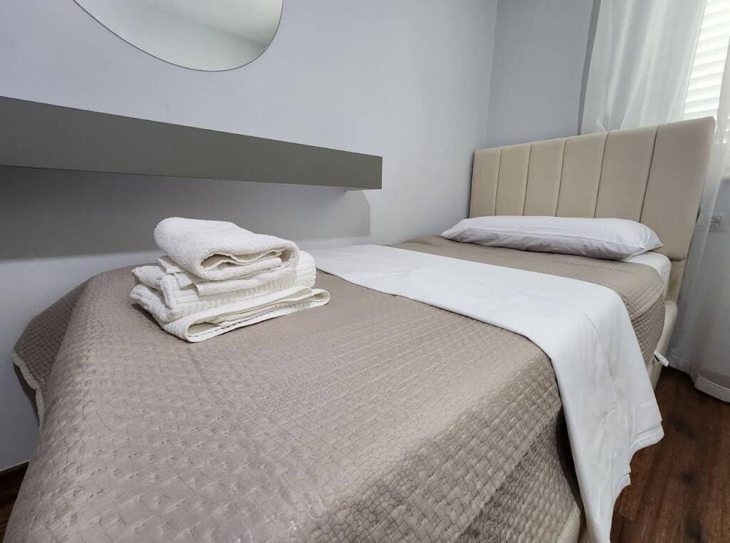 Apartament me qira – Rruga “Margarita Tutulani”