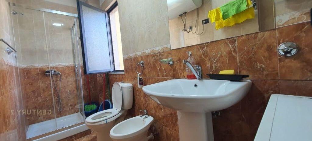 Apartament me qera 1+1 Tek Stadiumi Dinamo.